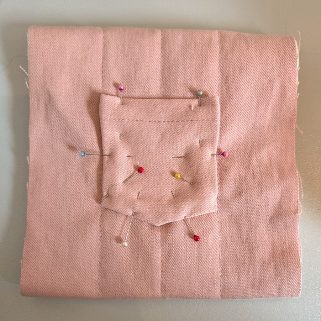 Add a patch pocket - Sew a cute pouch for your electronics